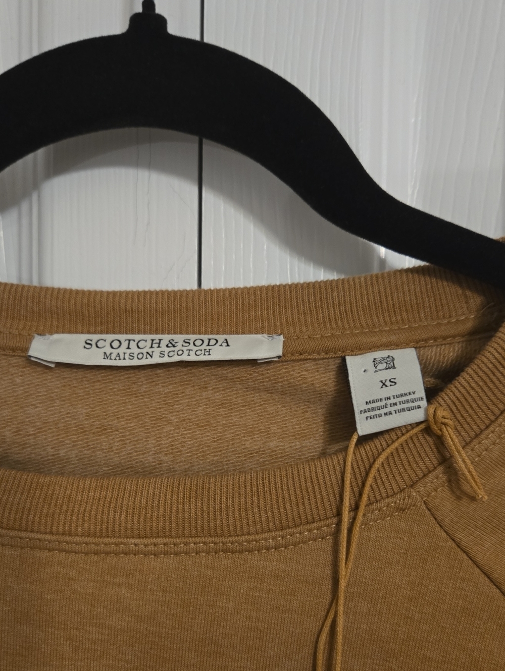 Scotch & Soda Maison Scotch "Born to Love" Heart Graphic Sweatshirt - Women's XS - Picture 3 of 6